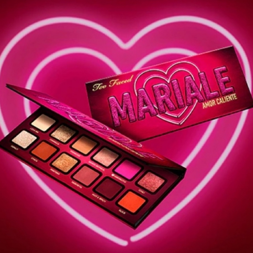 Too faced: Mariale Amor Caliente Eye Shadow Pallet